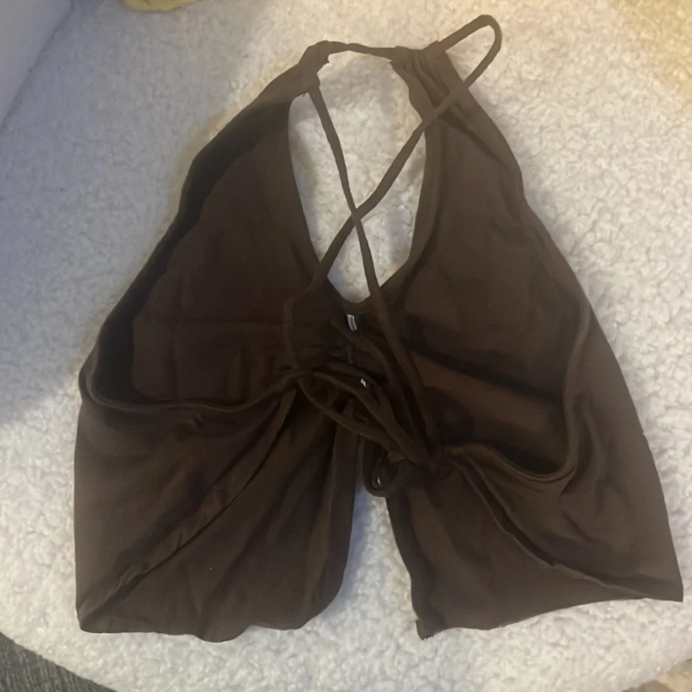 Motel Rocks Asmi Crop Top in Deep Mahogany - Picture 8 of 8